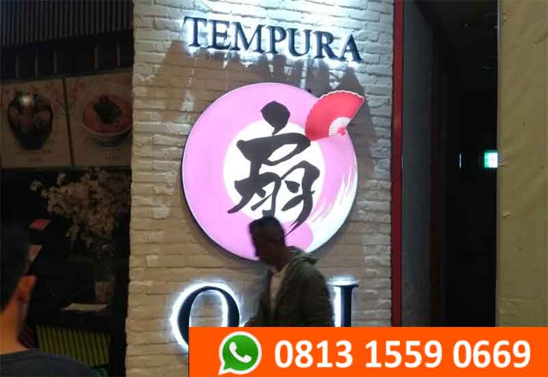 kelebihan dan kekurangan neon box